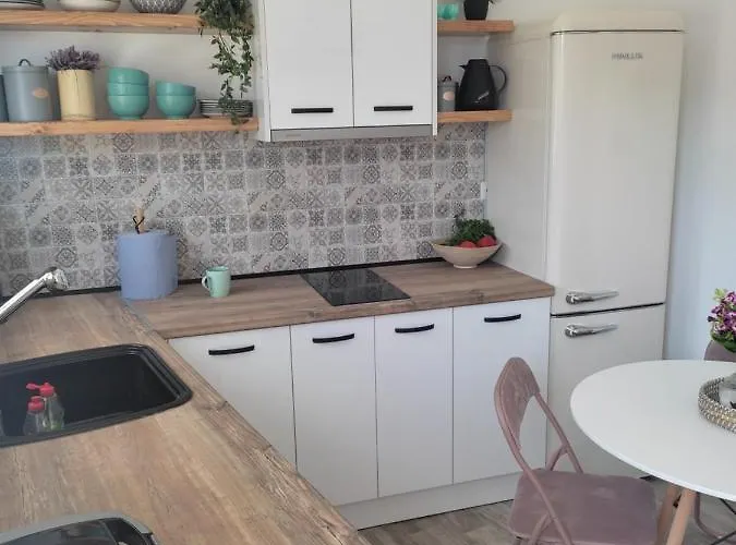 Peace & View 펜션 *